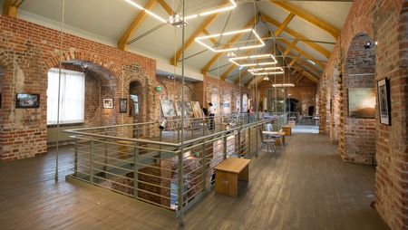 Die Dauerausstellung "Grundverschieden - Der Naturpark von staubtrocken bis pitschnass" über den Naturraum in und um Storkow in der Burg Storkow