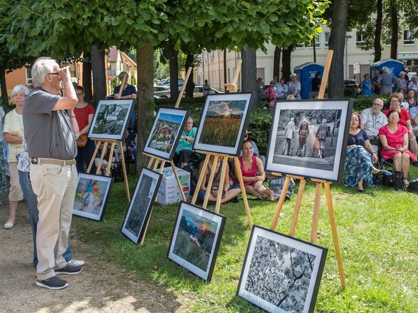 Ausstellung draußen 